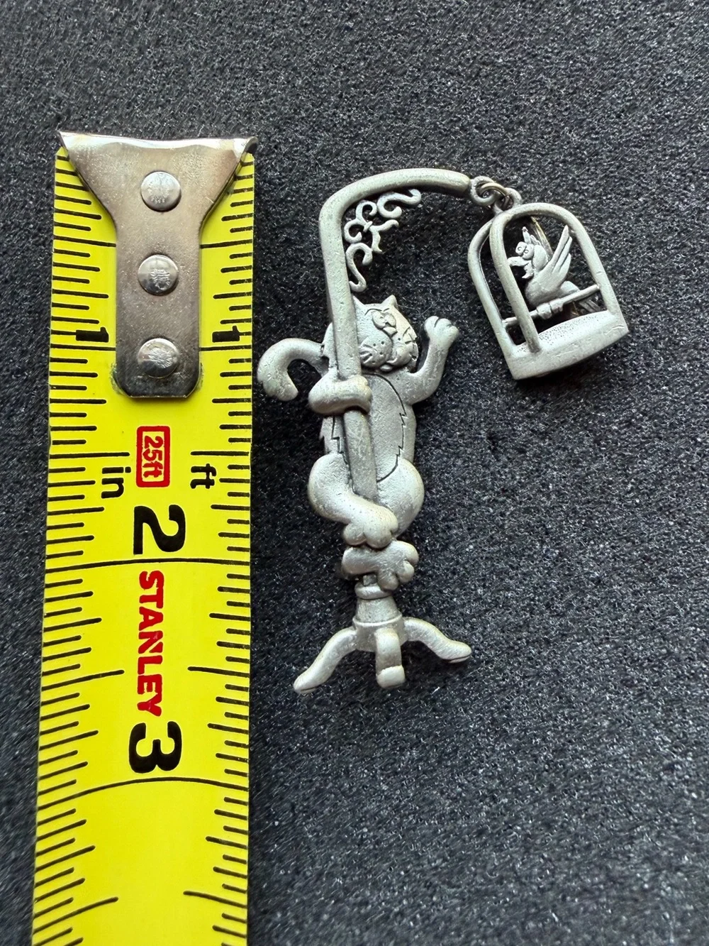 Vintage Jonette Jewelry (JJ) pewter brooch